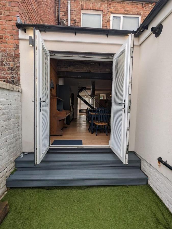 Urban Zen Den Villa Newcastle upon Tyne Buitenkant foto